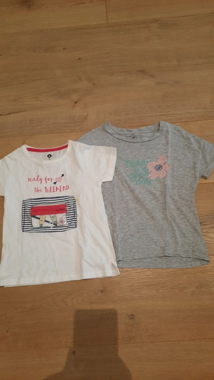 Lot de 2 t-shirts manche courte fille 5 ans