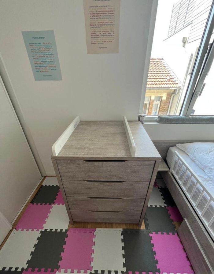 Table à langer et commode
