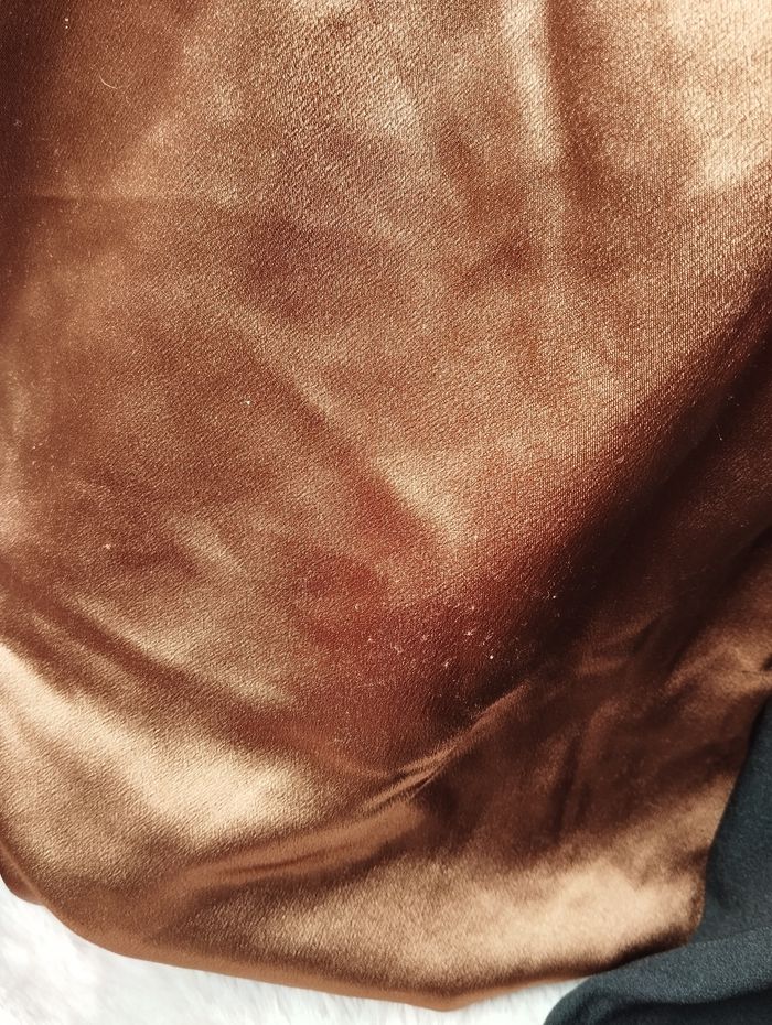 Blouse manches longues cuivrée noir et blanches - photo numéro 3