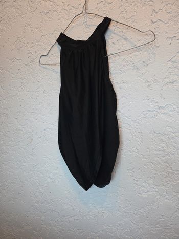 Haut femme dos nu