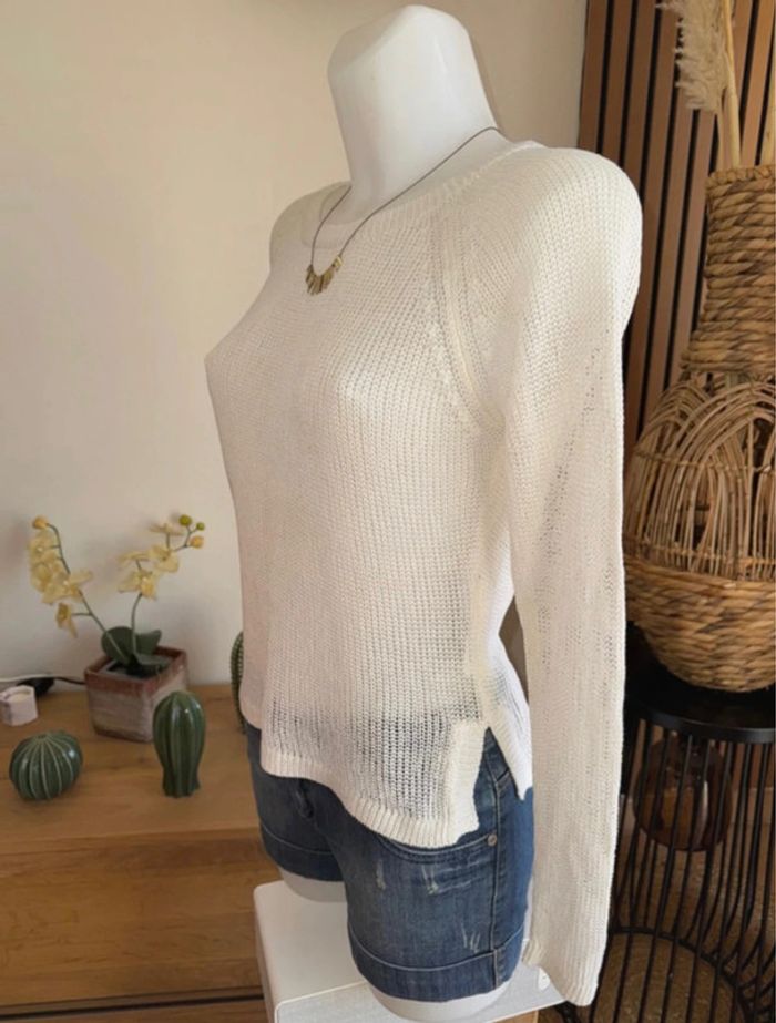 Pull blanc maille ajourée dos ouvert - photo numéro 4