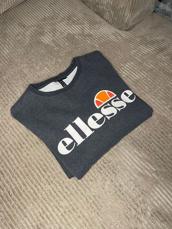 Sweat Ellesse gris foncé – très bon état