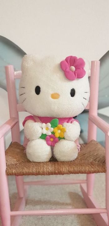 Grosse peluche hello kitty de collection
