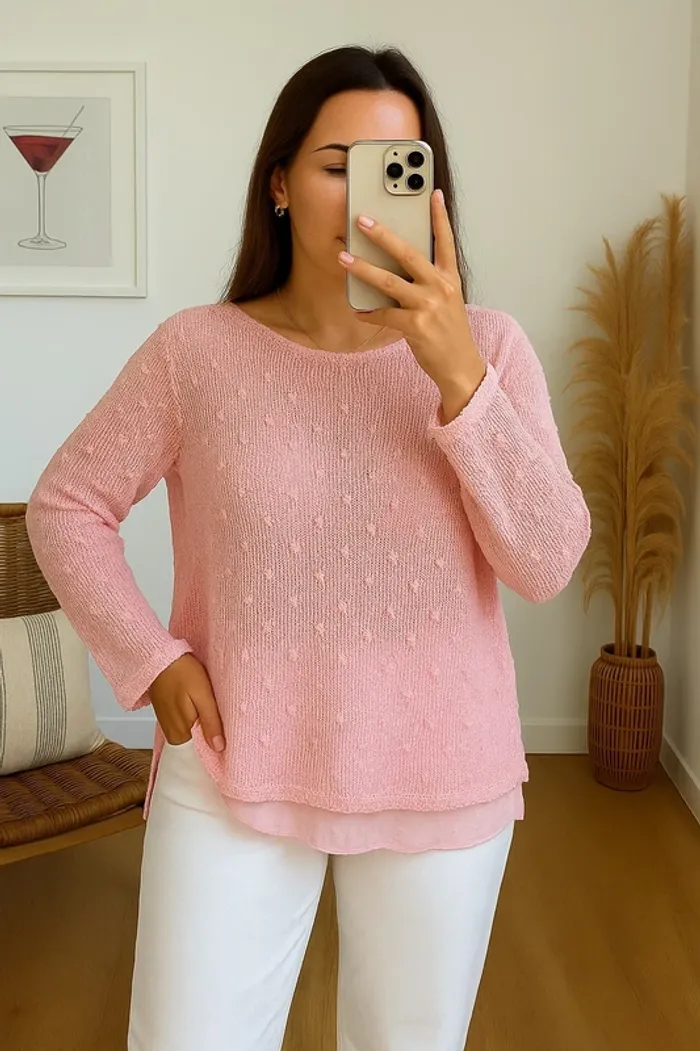 Pull maille crochet plumetis rose