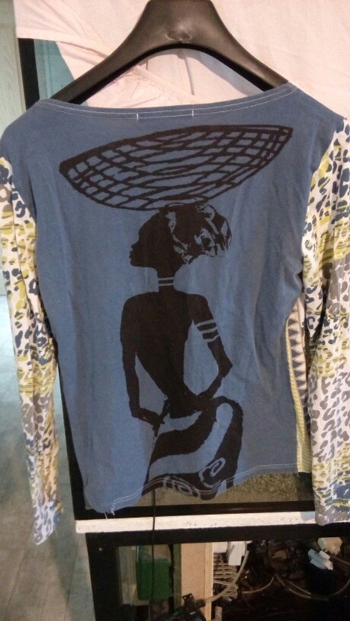 Tshirt vero moda africain L/42 - photo numéro 3