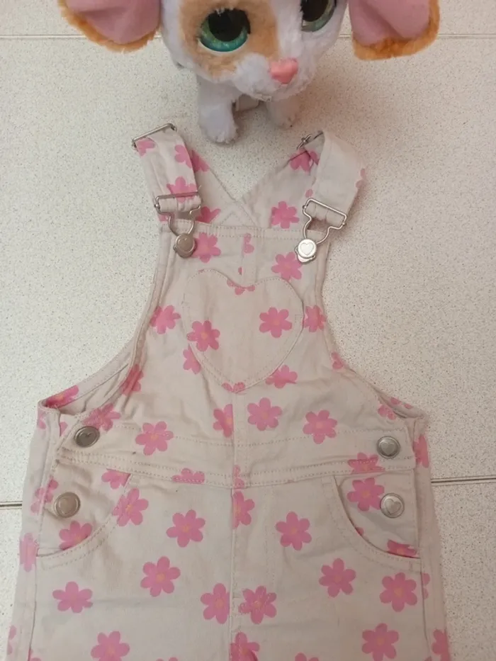 Salopette short excellent etat taille18mois/2ans - photo numéro 2