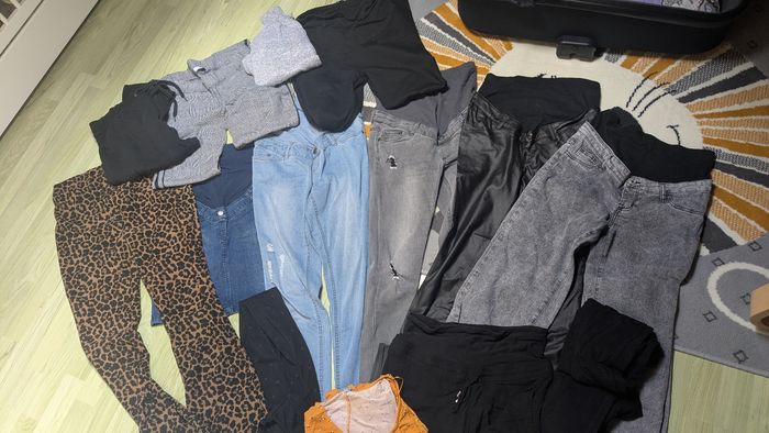 Lot vêtements de grossesse