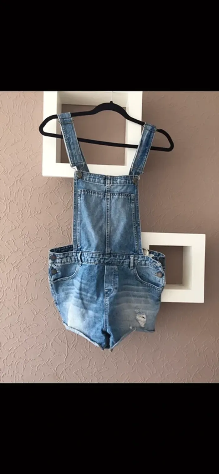 Salopettes short en jeans - photo numéro 3