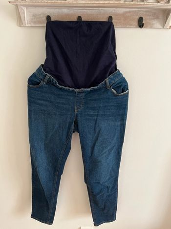 Jean de grossesse taille 46 neuf !