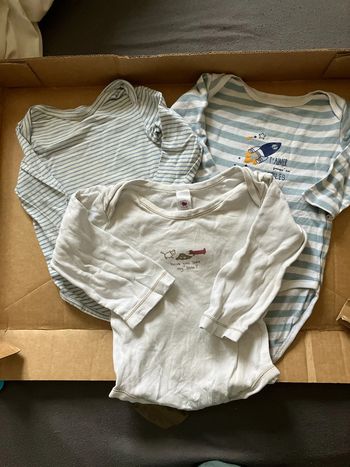 Lot de bodies garçon 18 mois