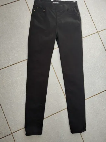 Pantalon jegging Miss one T.38 Neuf