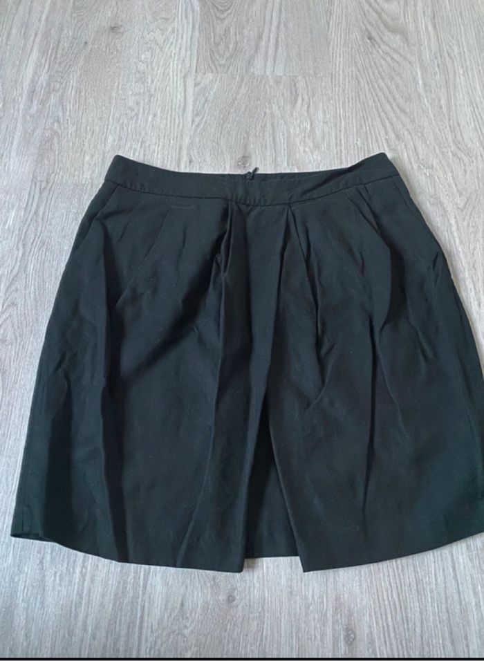 Jupe courte noire taille 36