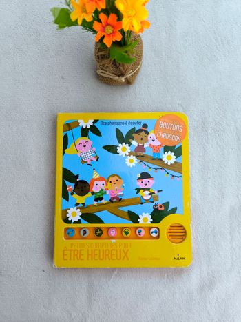 Livre musical Petites comptines pour être heureux Milan