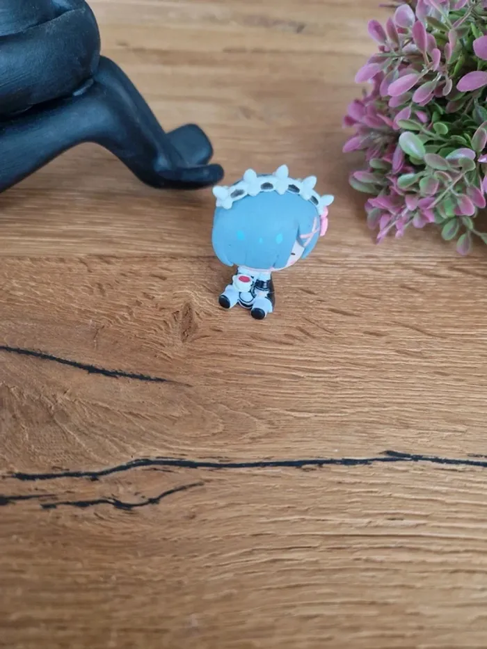 2 Figurines - type manga Rem (Re:Zero) - neuves - photo numéro 4