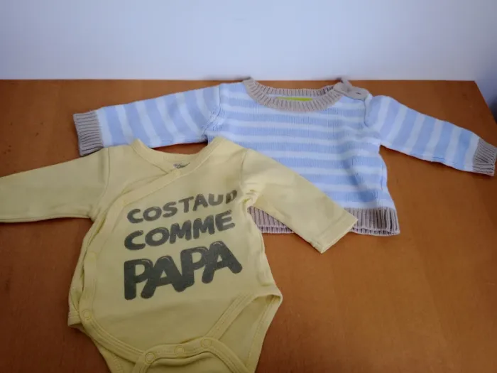 Vêtements 1mois