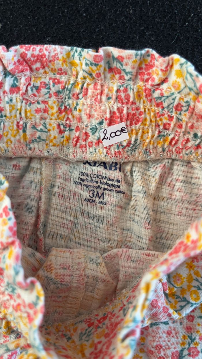 Pantalon 3 mois - photo numéro 4