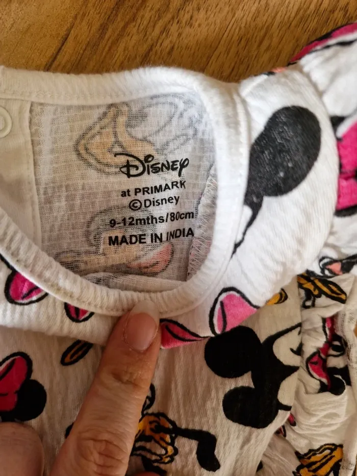 Combishort Disney 9/12 mois - photo numéro 3