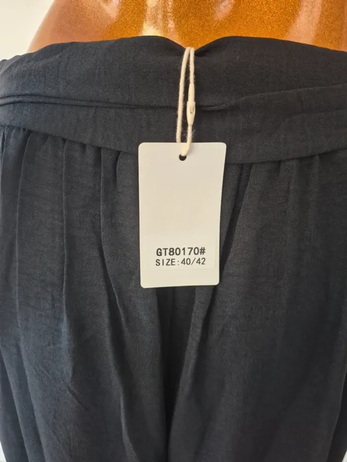 Pantalon Large avec ceinture et poches Noir Femme Taille 40/42 - photo numéro 3