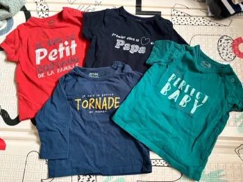 Lot de tee-shirts