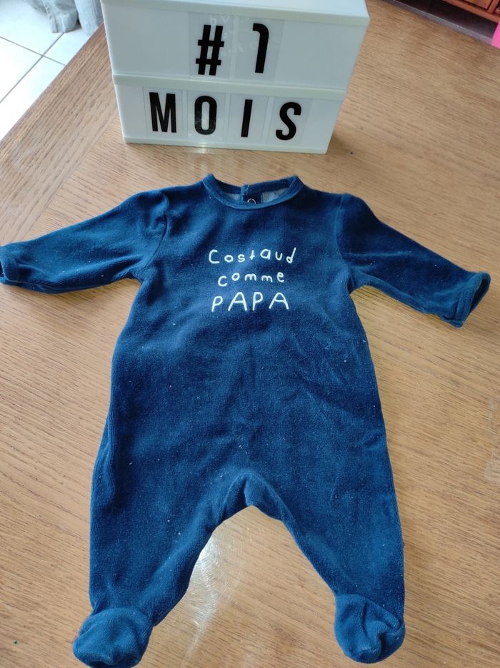 Pijama 1 mois