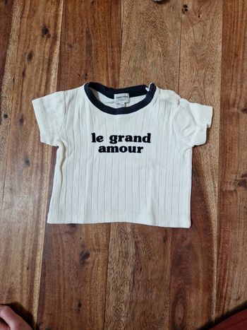 T-shirt
