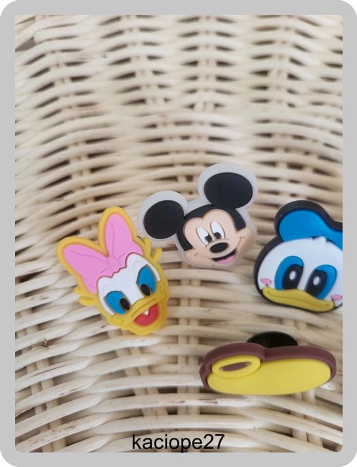 🐭 Lot de 8 charms Jibbitz Disney – Neufs – 2,5 cm - photo numéro 2