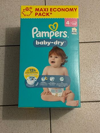 Couches Pampers baby dry pants t 4 108 9-14kg