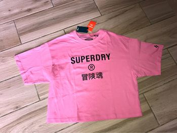 Tee-shirts crop top rose superdry 38