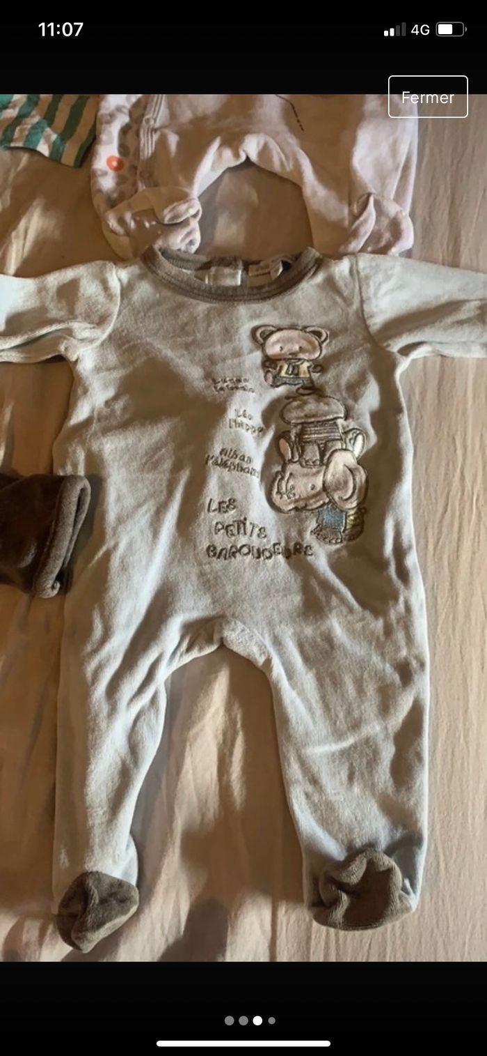 Pyjama 1 mois - photo numéro 2
