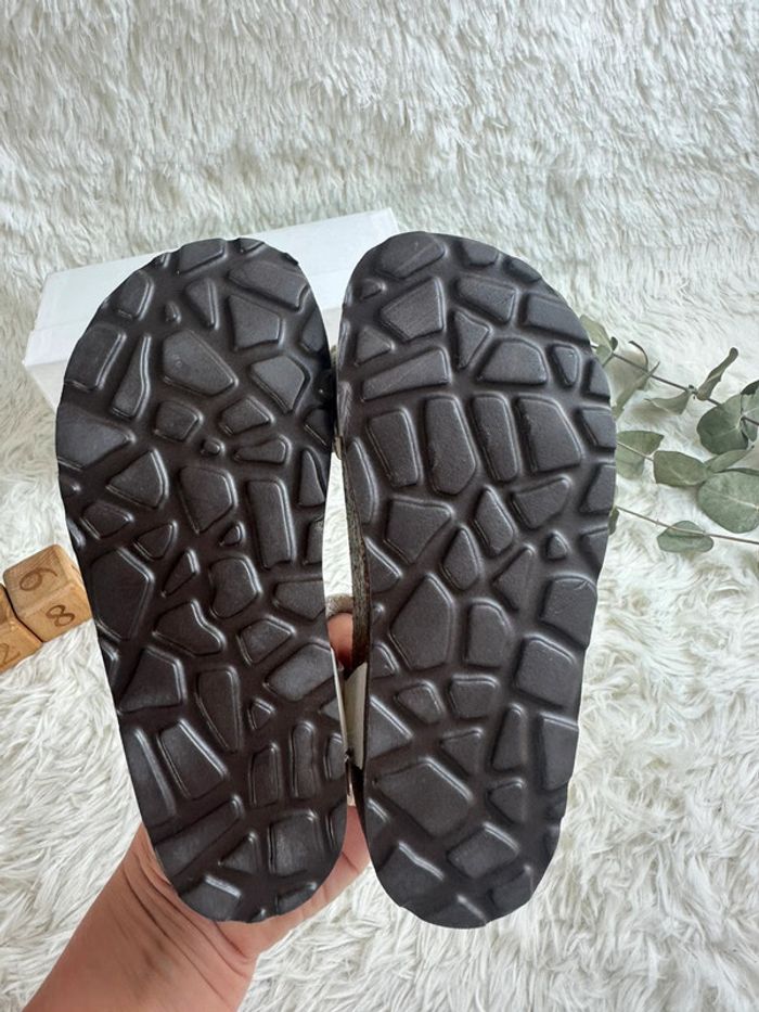 Paire de sandales Reqins taille 28 - photo numéro 10