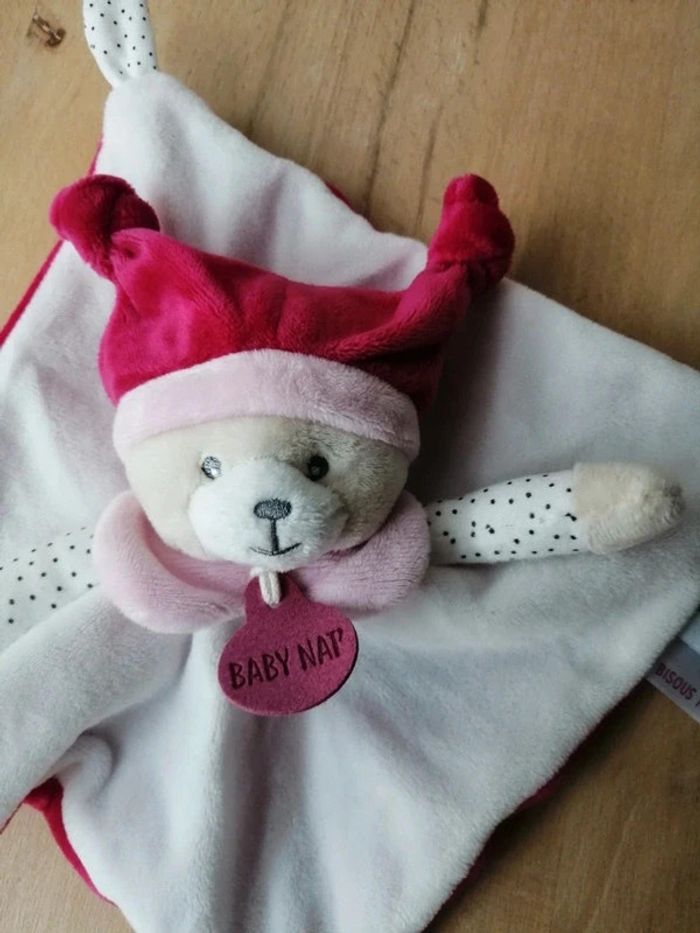 Doudou Plat Babynat Baby'nat Brioche Ours Blanc Rose Fushia Bonnet - photo numéro 2