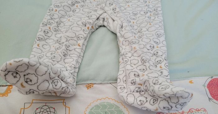 Joli trousseau mixte complet pour dormir 9 mois - photo numéro 6