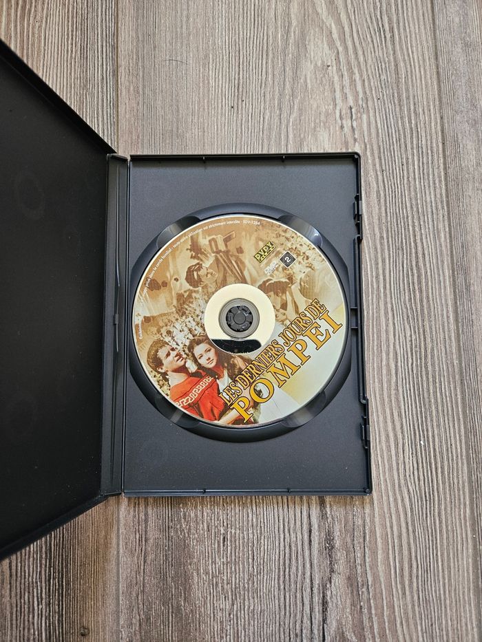 Dvd les derniers jours de POMPEI - photo numéro 2