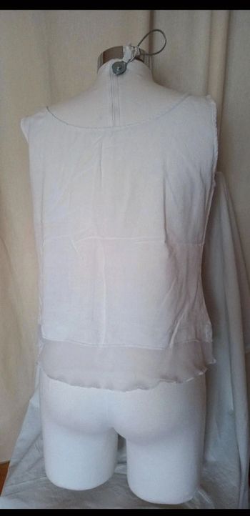 Petit haut sans manches