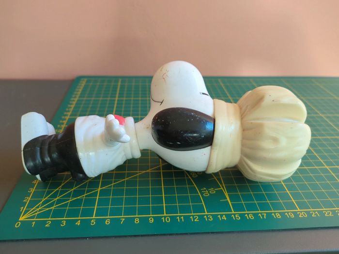 Figurine Snoopy - photo numéro 3