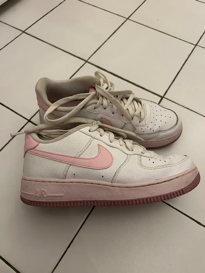 Nike - Air force one rose