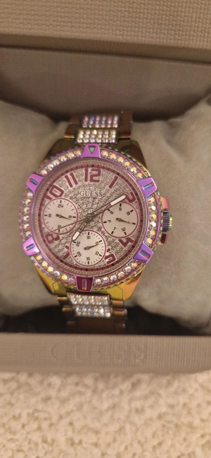 Montre Guess GS Lady Frontier neuve dans sa boîte - photo numéro 4