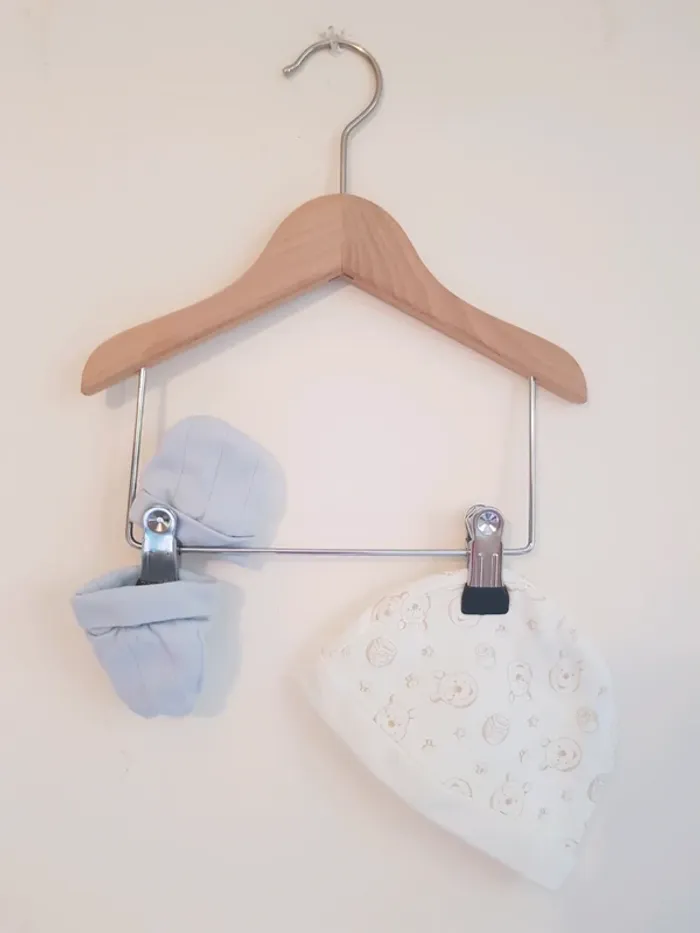 Bonnet + moufles de naissance
