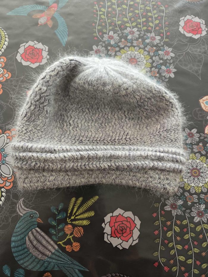 bonnet gris très chaud