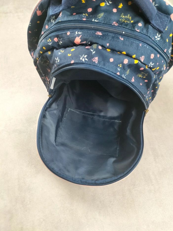 Sac à dos Chipie – Motif fleuri bleu marine et rose - photo numéro 4