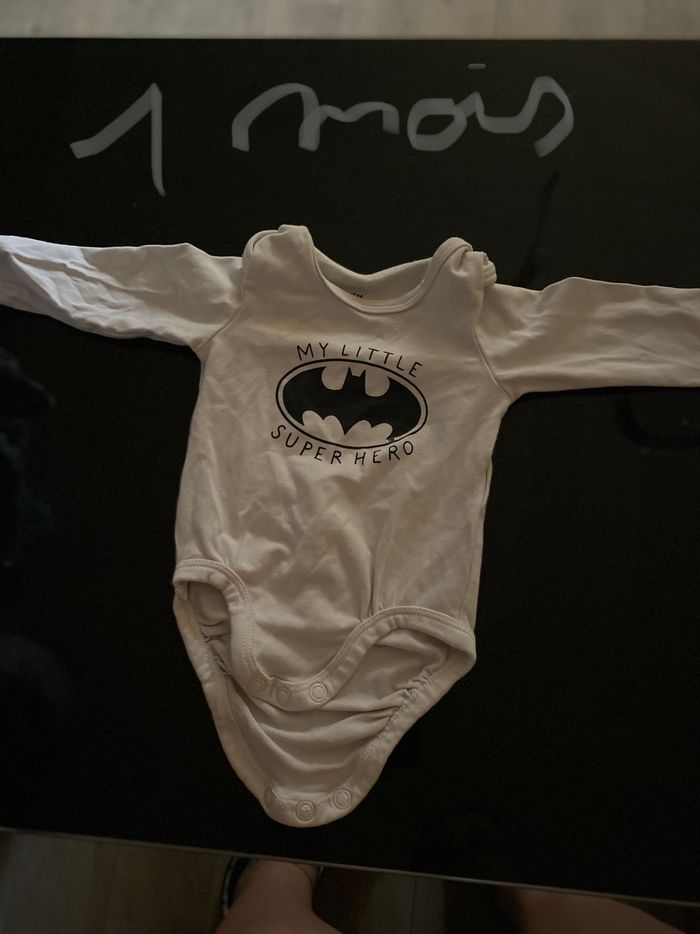 Vêtement 1 et 3 mois - photo numéro 8