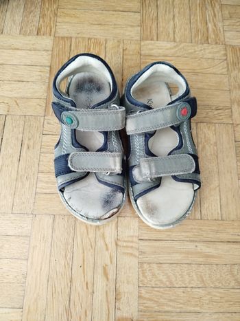 Sandales vert kaki garçon pointure 28 Kickers 