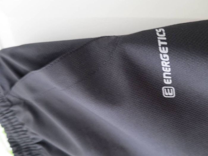 Short Noir Neuf - photo numéro 2