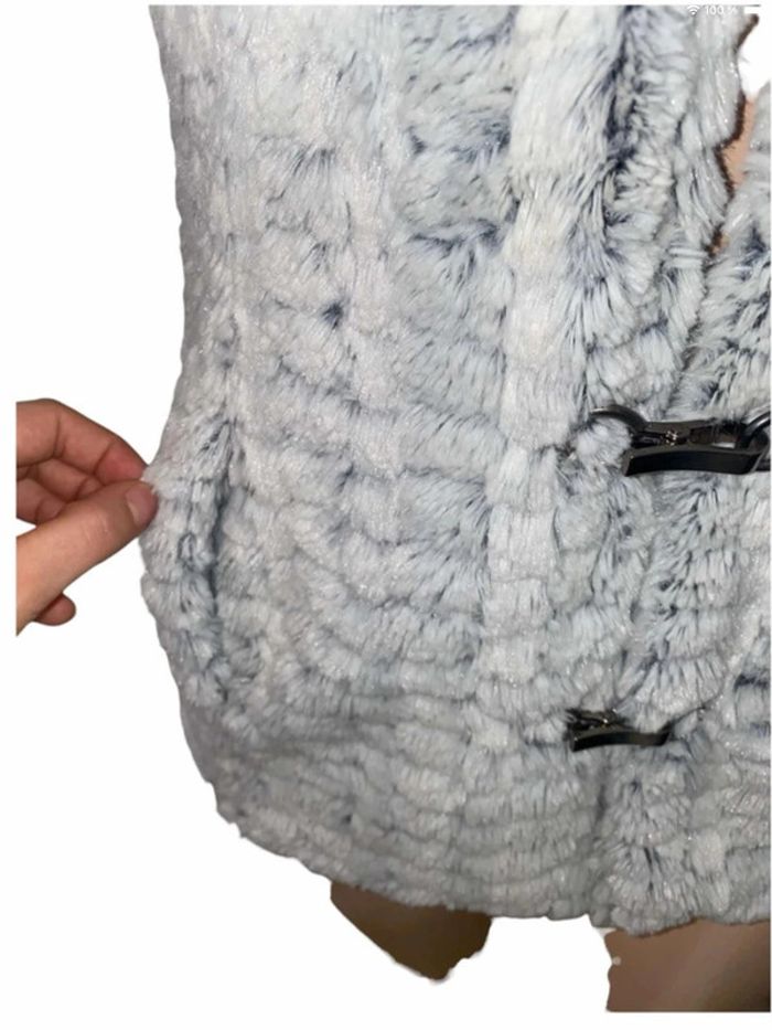 Magnifique veste sans manches - toutes douce - Taille S/M - Fred Sabatier - photo numéro 3