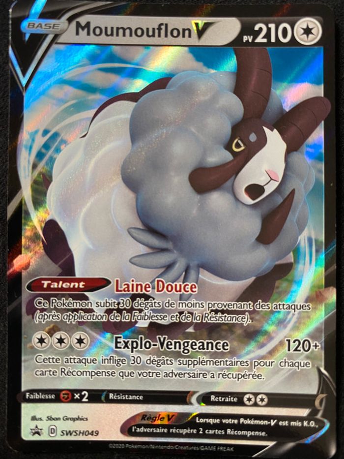 Carte Pokémon rare Moumouflon V 210PV holo SWSH049 TBE