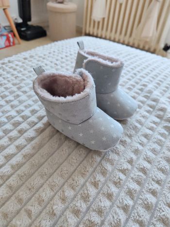 Bottines souples fourrées bébé 6/9 mois