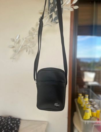Sacoche Lacoste