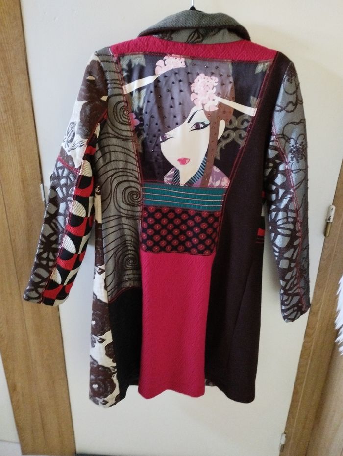 Manteau desigual