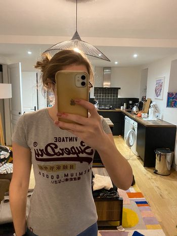 T-shirt gris et bordeaux superdry en 36