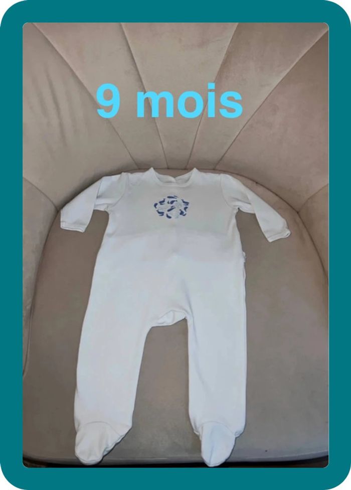 Pyjama thème baleines 9 mois - Carrément Beau